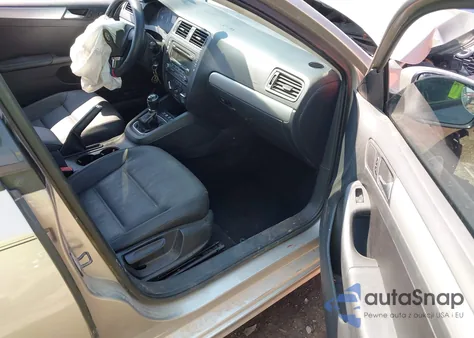 2012 Volkswagen Jetta 2.0L Tdi z USA, uszkodzony, nr VIN 3VW3L7AJ2CM116061